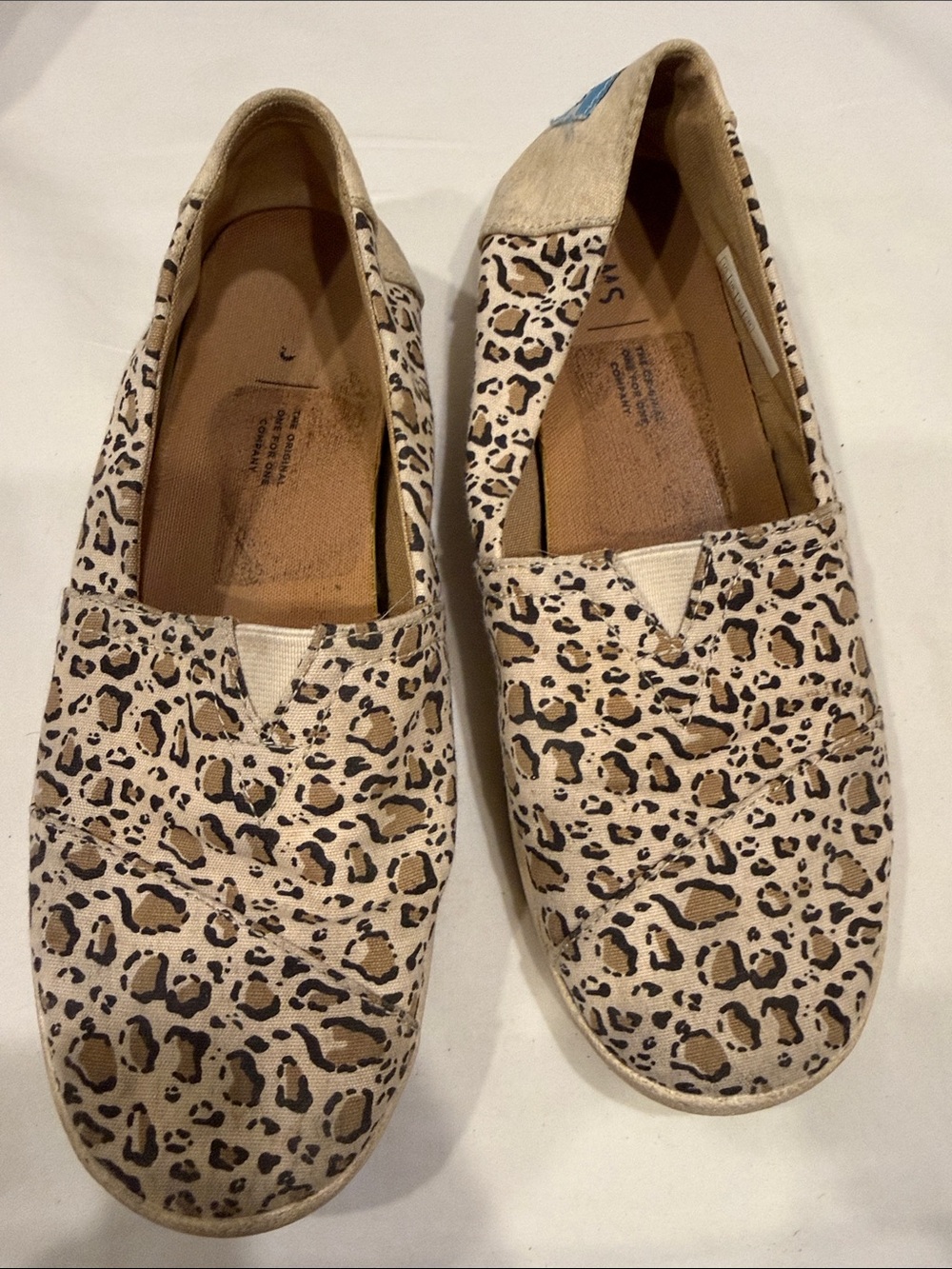 Toms Leopard Print Slip-On Moccasins - Beige and Black